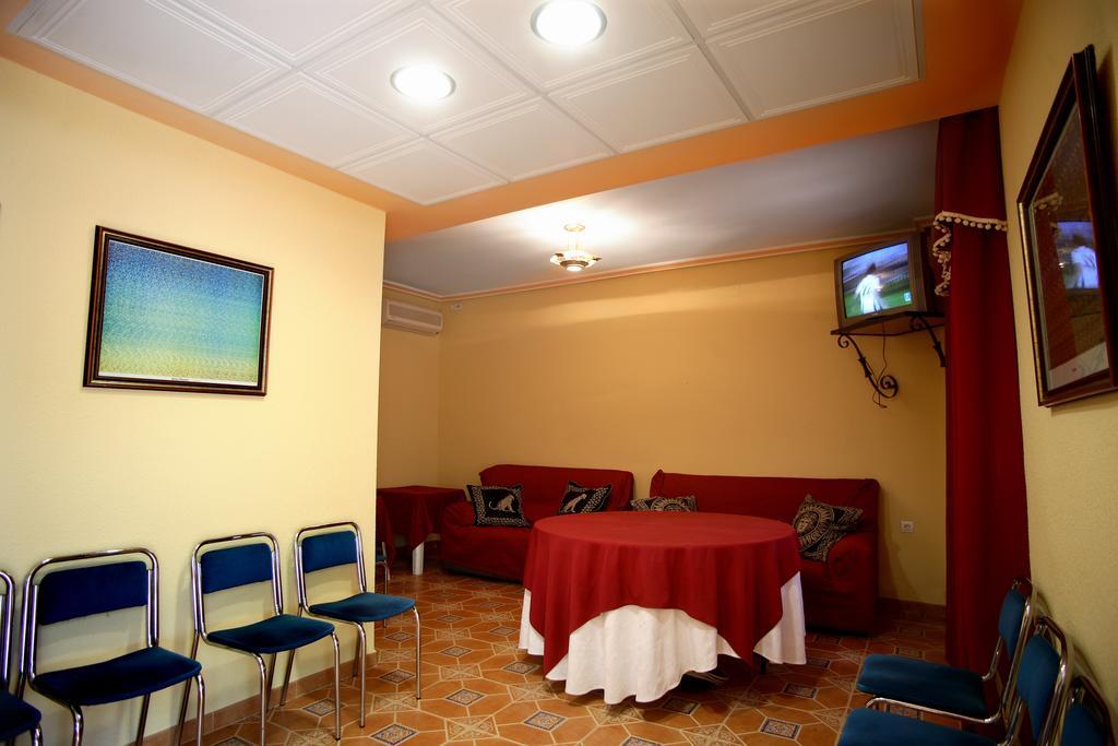 Hotel La Moraleda - Complejo Las Delicias ビジャヌエバ・デル・アルソビスポ エクステリア 写真